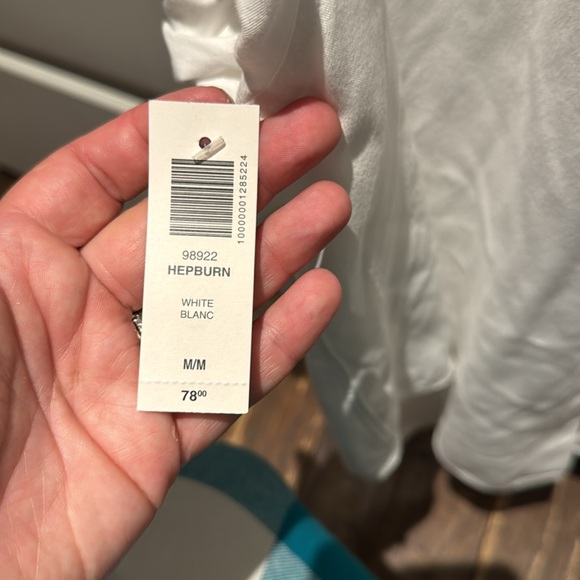 New babaton button down shirt - Picture 4 of 5